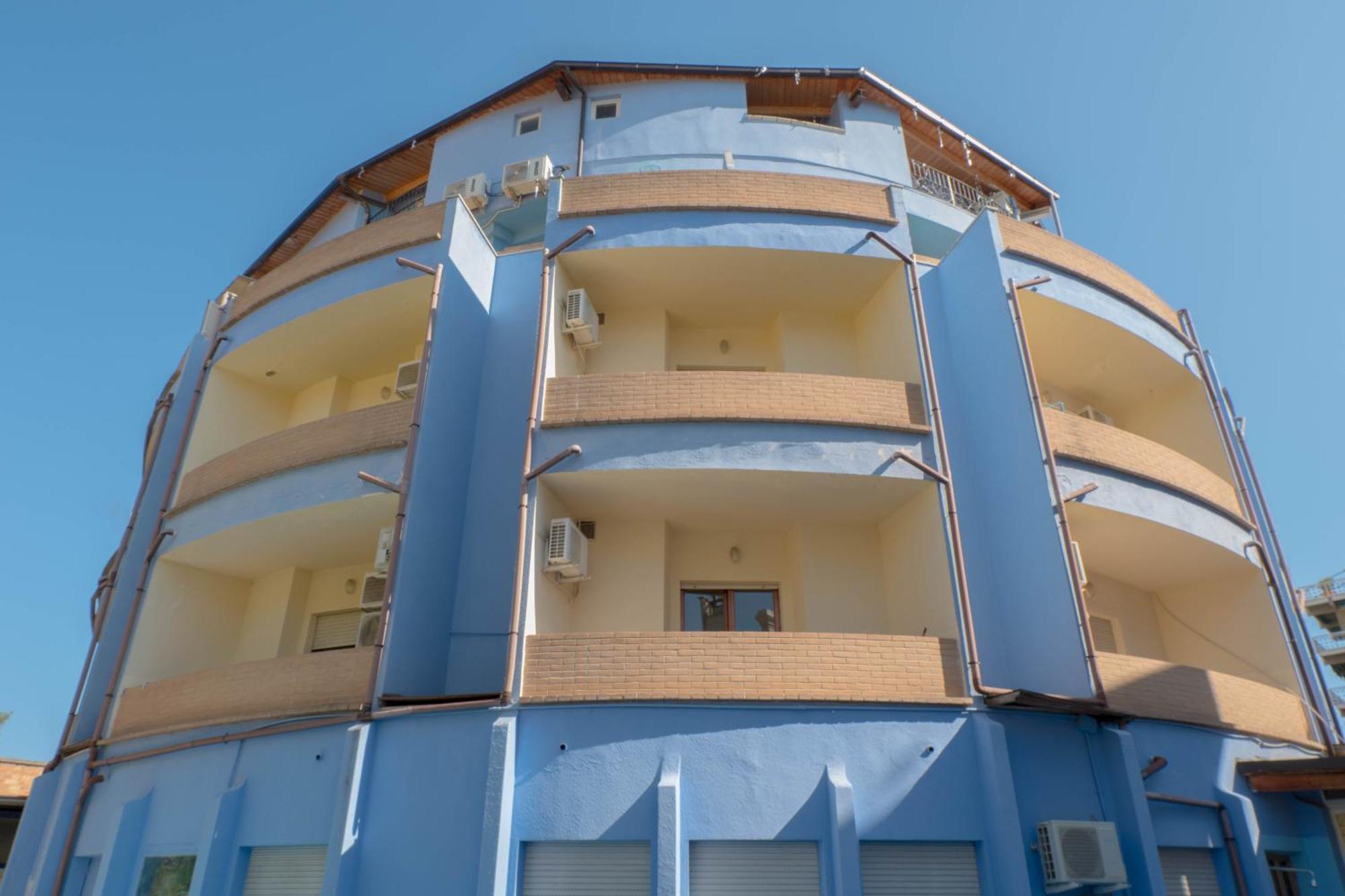 Hotel Albatros Roseto Degli Abruzzi Esterno foto